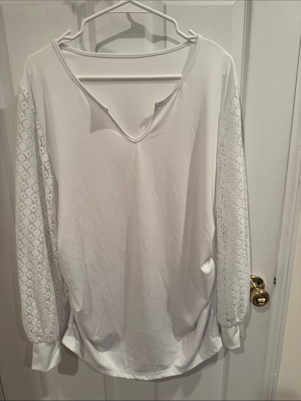 SHEIN White Long-Sleeve Lace Sleeve V-Notch Sweatshirt